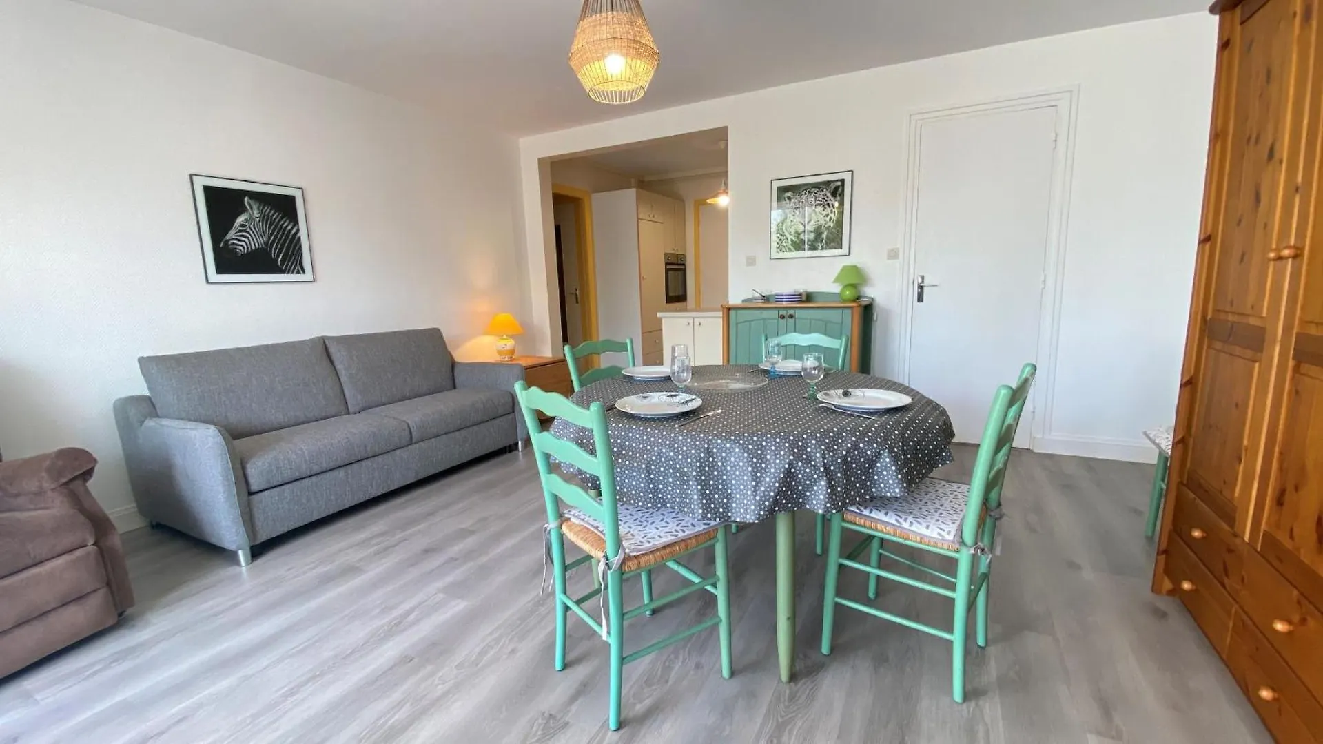 Appartement 2 Pieces Proche Thalasso Роскоф 0*,