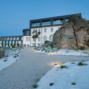 Отель Valdys Thalasso & - Beau Rivage, Роскоф